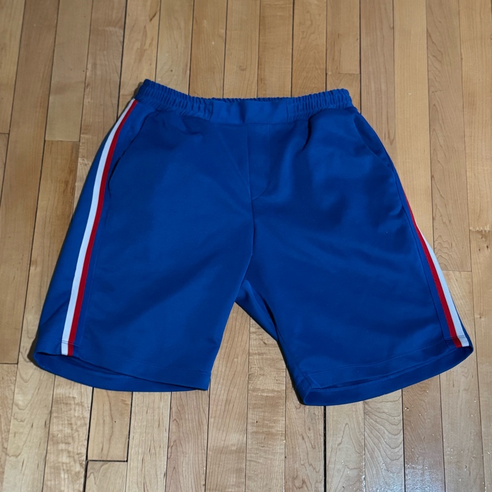 Zara Blue with white and red stripes shorts - sporty and casual #retro